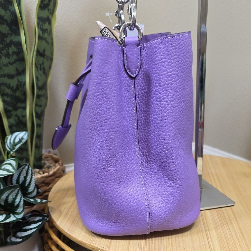 Coach Rowan Bucket Bag and Zipper Pouch - Picture 8 of 14